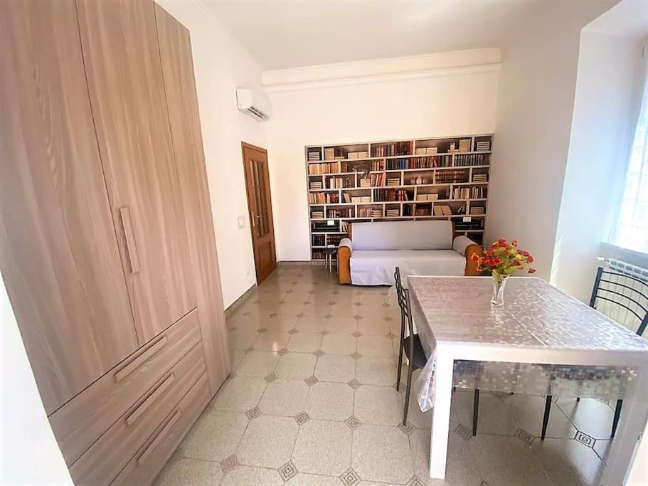 Апартаменты A Casa Da Annarella! Рим Экстерьер фото